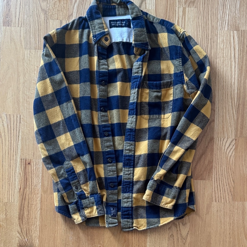 Abercrombie and Fitch  Yellow and Blue Plaid Button-Up flannel